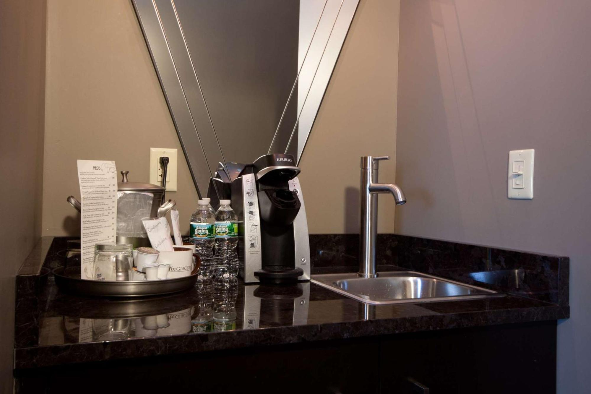 The Giacomo, Ascend Collection Hotel